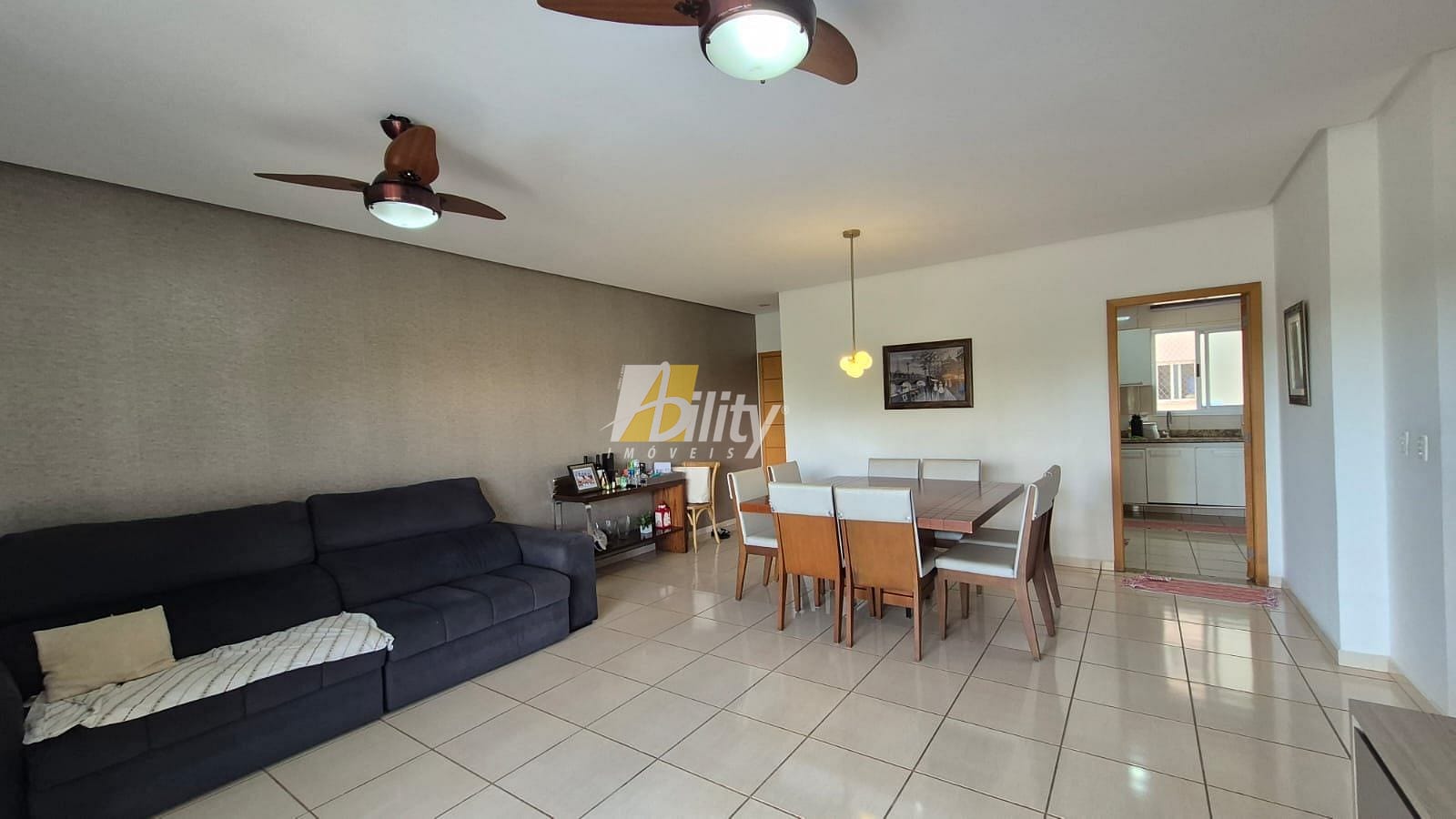 Apartamento à venda com 3 quartos, 160m² - Foto 5