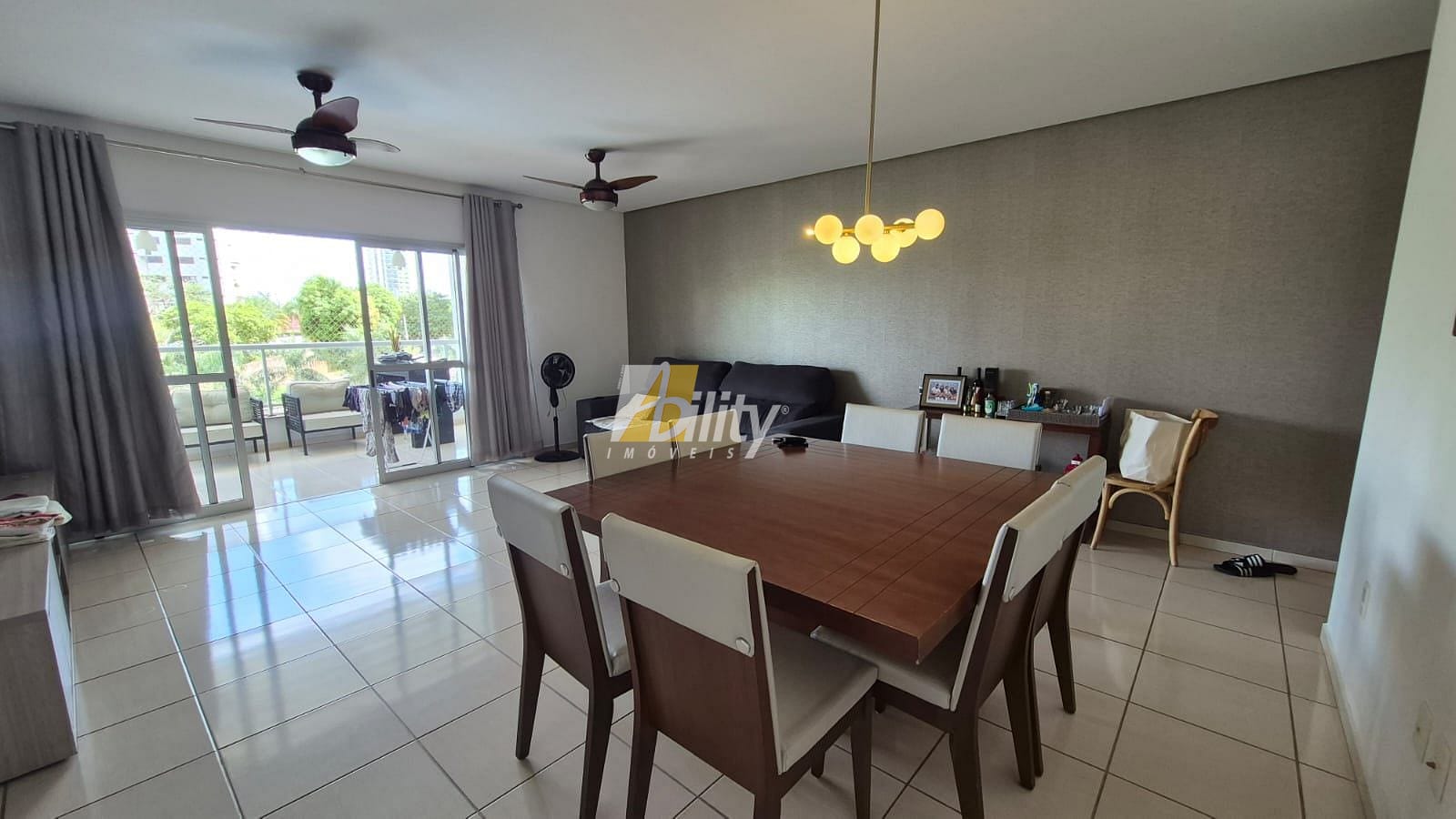 Apartamento à venda com 3 quartos, 160m² - Foto 4