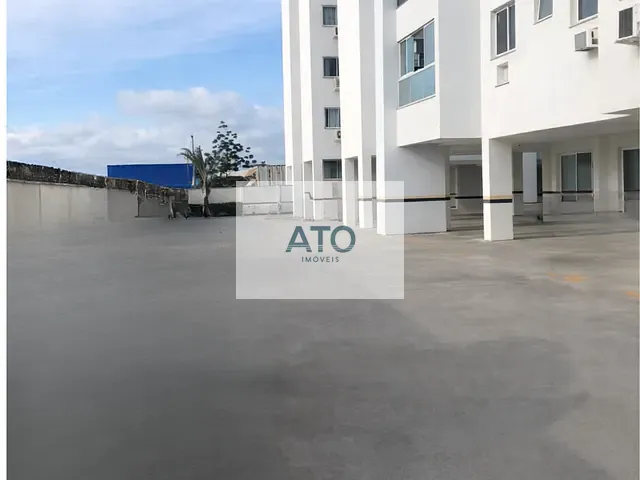 Apartamento 2 quartos e 1 banheiro, para alugar, no bairro xv de novembro em Tijucas