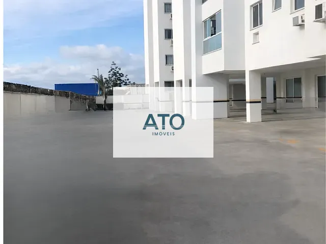 Apartamento 2 quartos e 1 banheiro, para alugar, no bairro xv de novembro em Tijucas