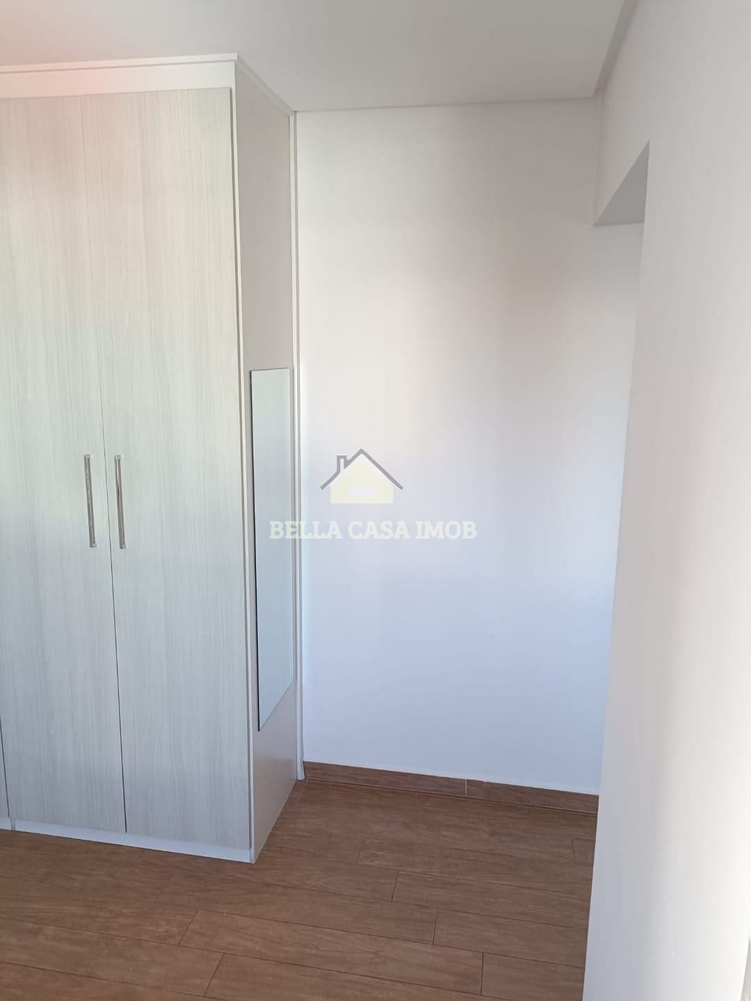 Apartamento para alugar com 2 quartos, 70m² - Foto 8