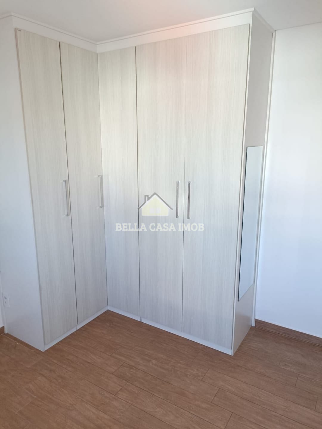 Apartamento para alugar com 2 quartos, 70m² - Foto 2
