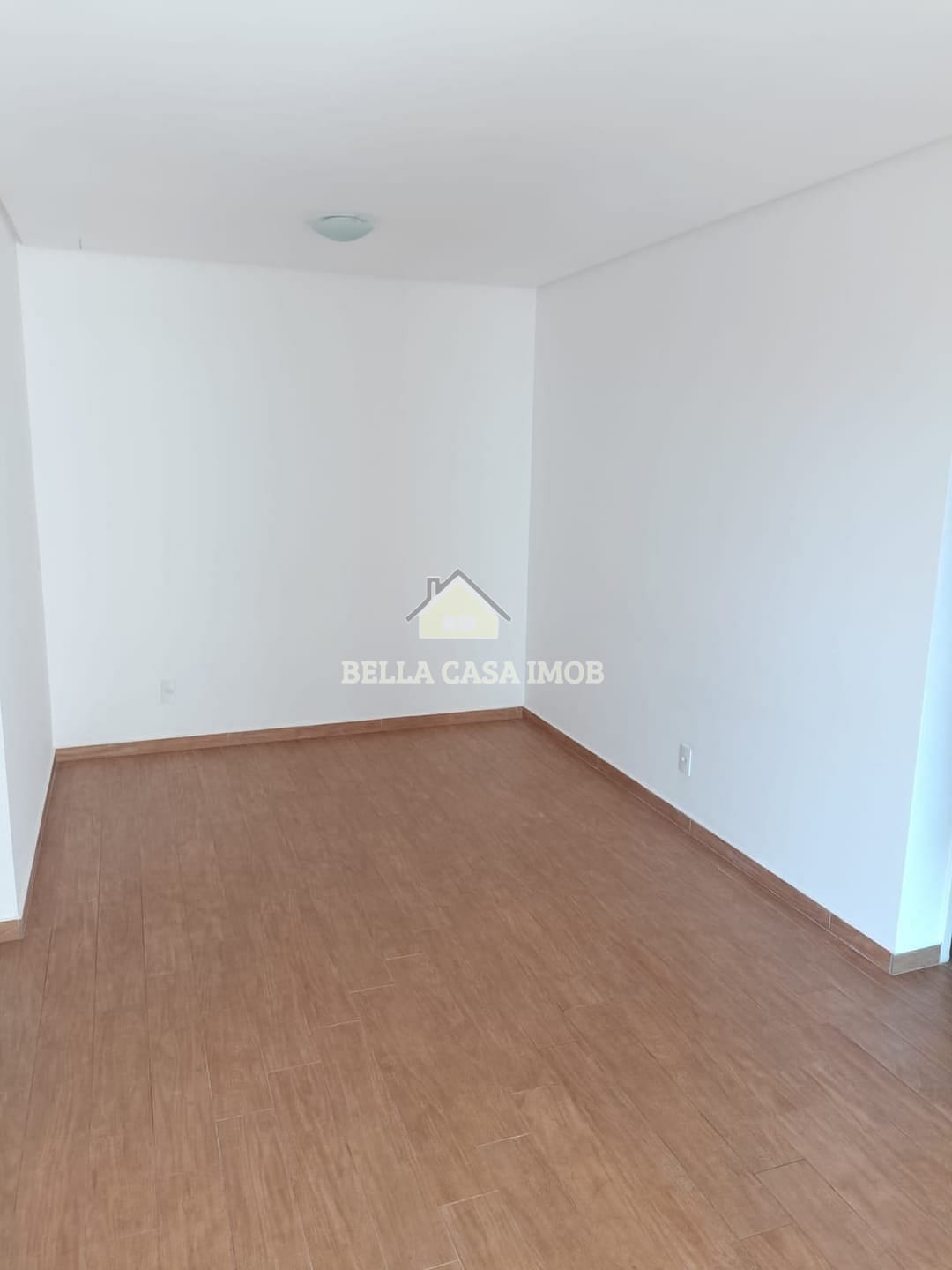 Apartamento para alugar com 2 quartos, 70m² - Foto 4
