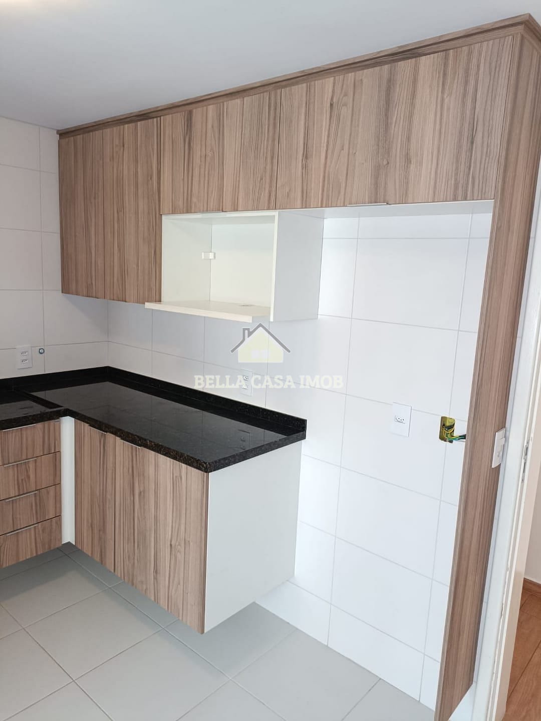 Apartamento para alugar com 2 quartos, 70m² - Foto 17