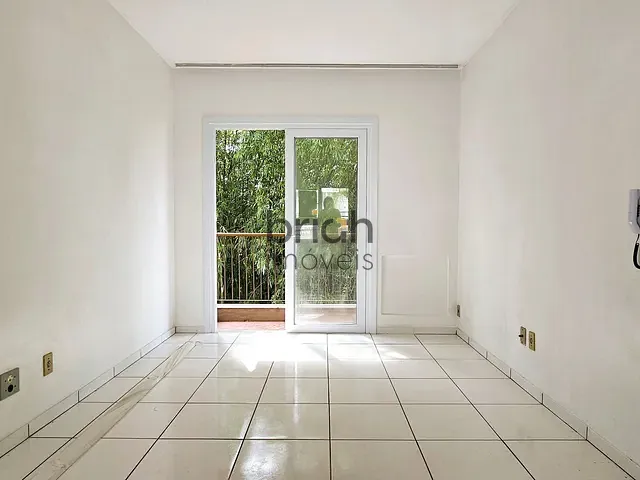 Apartamento 2 quartos e 2 banheiros, à venda, no bairro Guarani em Novo Hamburgo