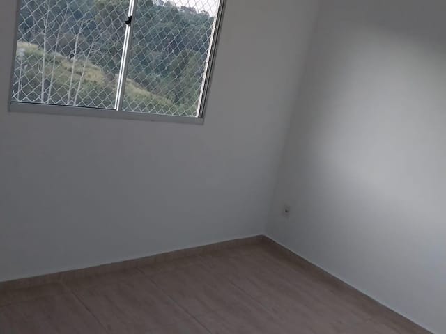 Foto do Apartamento - Apartamento com 2 quartos, 1 banheiro, 1 vaga rotativa, 38m²,  Condomínio Nova Zelândia - Cotia/SP | Collina Imóveis
