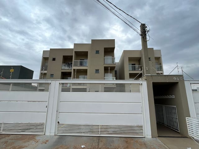 Apartamento 2 quartos e 2 banheiros, à venda, no bairro Jardim Santa Lúcia em Franca