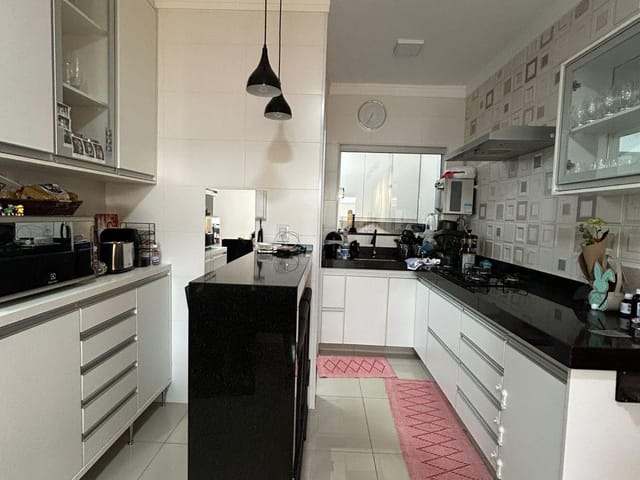 Apartamento 2 quartos e 2 banheiros, à venda, no bairro Jardim Santa Lúcia em Franca