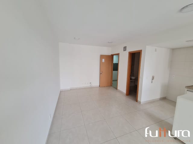 Apartamento 2 quartos e 3 banheiros, para alugar, no bairro Alto da Glória em Goiânia
