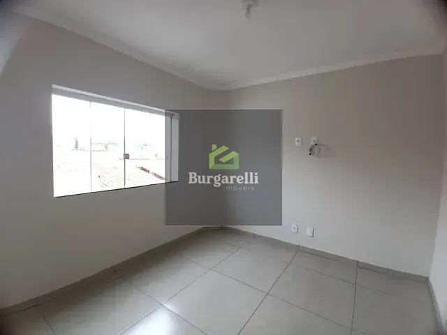 Apartamento 3 quartos e 2 banheiros, para alugar, no bairro Jardim Campestre III em Lavras
