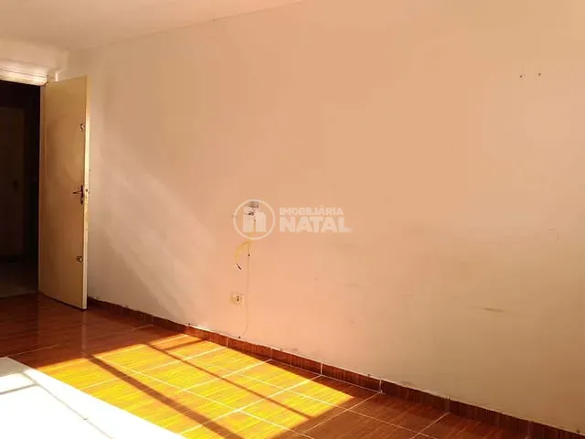 Apartamento 2 quartos e 1 banheiro, à venda, no bairro Jardim Maravilha em Londrina