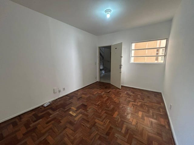 Apartamento 2 quartos e 1 banheiro, para alugar, no bairro Consolação em São Paulo