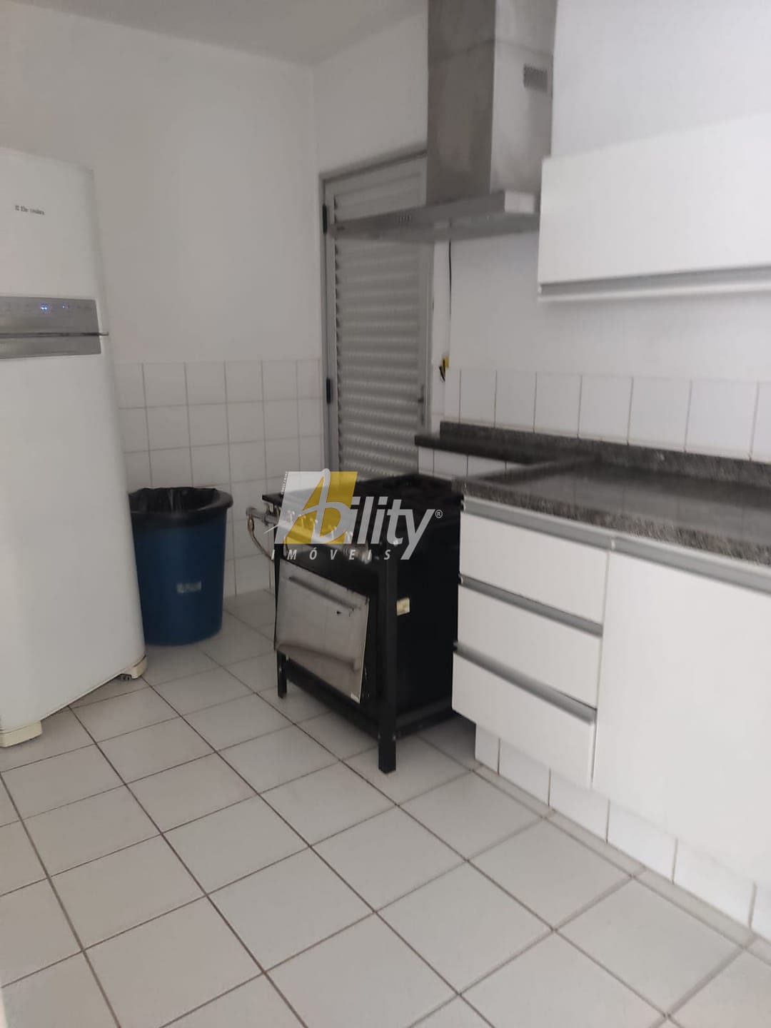 Apartamento à venda com 3 quartos, 70m² - Foto 21