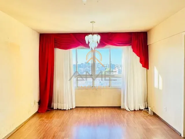 Apartamento 2 quartos e 1 banheiro, à venda, no bairro Centro em Pelotas