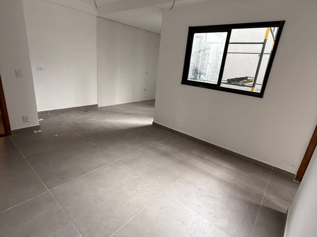 Apartamento 2 quartos e 1 banheiro, à venda, no bairro Parque Oratório em Santo André