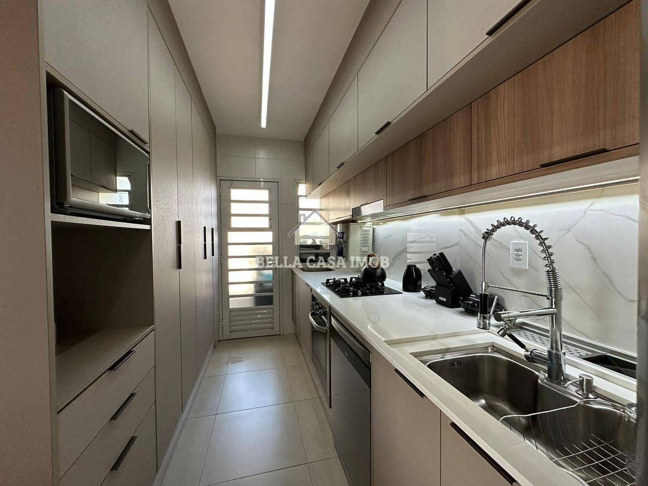 Apartamento à venda com 3 quartos, 103m² - Foto 6