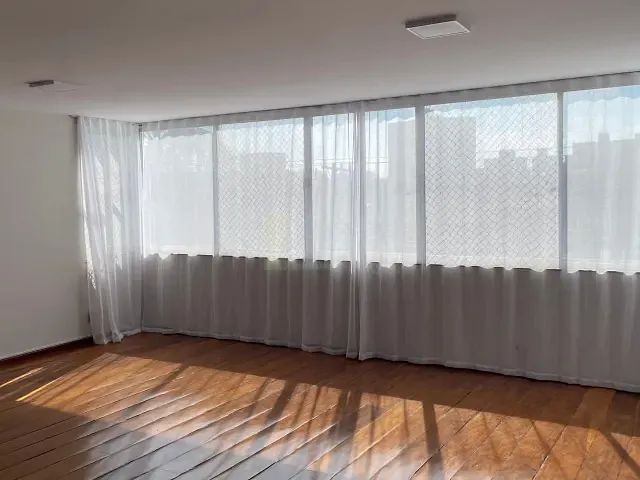 Apartamento com 175m² 3 quartos e 3 banheiros, à venda, no bairro Centro em Apucarana