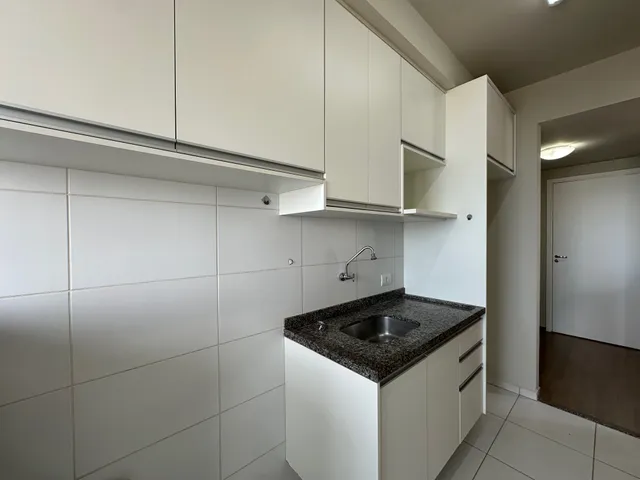 Apartamento com 10m² 3 quartos e 1 banheiro, para alugar, no bairro Aurora em Londrina