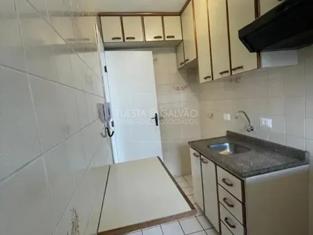 Apartamento com 64m² 3 quartos e 2 banheiros, à venda, no bairro Bigorrilho em Curitiba