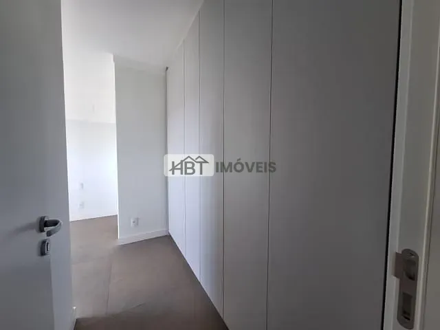 Apartamento 3 quartos e 3 banheiros, à venda ou para alugar, no bairro Vila Aviação em Bauru
