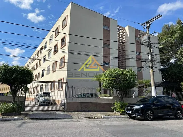 Apartamento 3 quartos e 2 banheiros, para alugar, no bairro Vila Ester (Zona Norte) em São Paulo