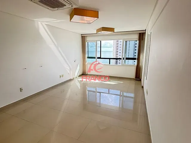 Apartamento com 189m² 3 quartos e 4 banheiros, à venda, no bairro Ponta Negra em Natal