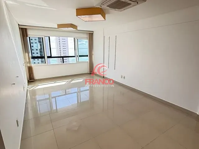 Apartamento com 189m² 3 quartos e 4 banheiros, à venda, no bairro Ponta Negra em Natal