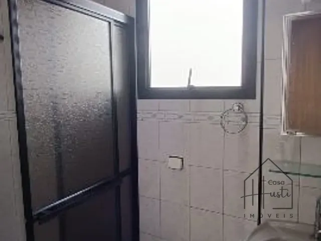 Apartamento 2 quartos e 2 banheiros, à venda, no bairro Ocian em Praia Grande
