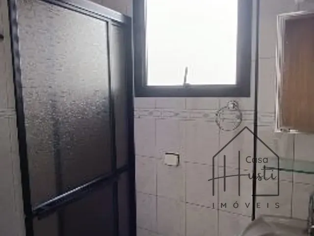 Apartamento 2 quartos e 2 banheiros, à venda, no bairro Ocian em Praia Grande