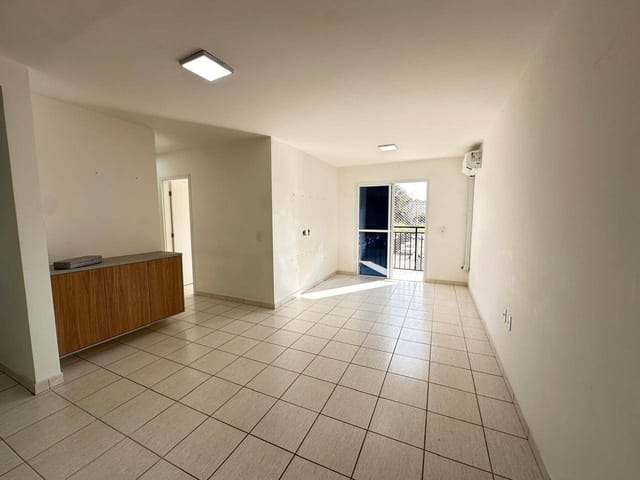 Apartamento com 83m² 3 quartos e 1 banheiro, à venda, no bairro Vila Santa Maria em Jundiaí