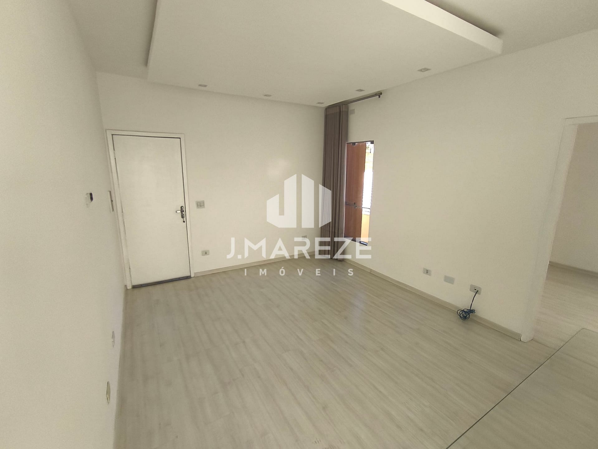 Apartamento à venda com 2 quartos, 55m² - Foto 2