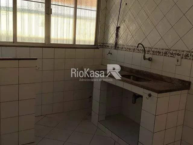 Apartamento 3 quartos e 1 banheiro, para alugar, no bairro São Cristóvão em Rio de Janeiro