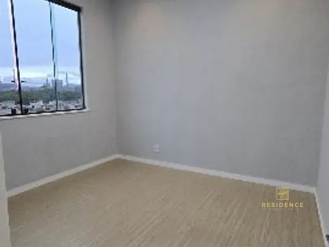 Apartamento 1 quarto e 1 banheiro, à venda, no bairro Retiro em Volta Redonda