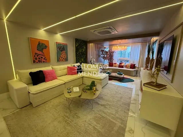 Apartamento 3 quartos e 5 banheiros, à venda, no bairro Nazaré em Belém
