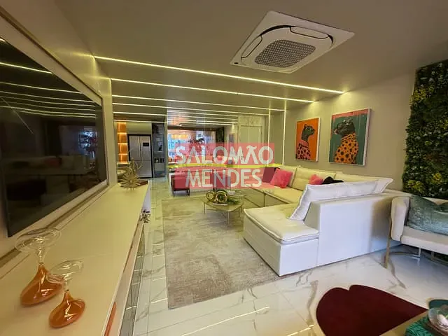 Apartamento 3 quartos e 5 banheiros, à venda, no bairro Nazaré em Belém