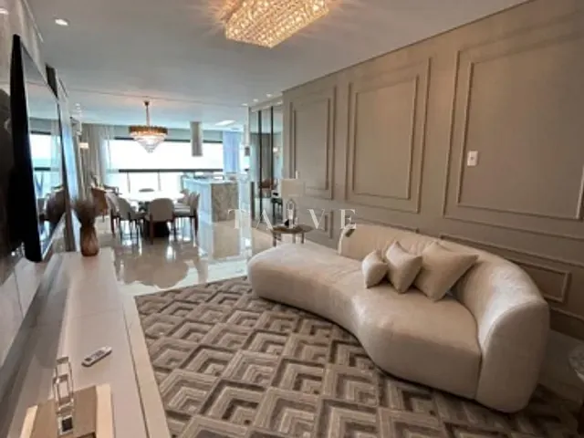 Apartamento 4 quartos e 5 banheiros, à venda, no bairro meia praia em Itapema