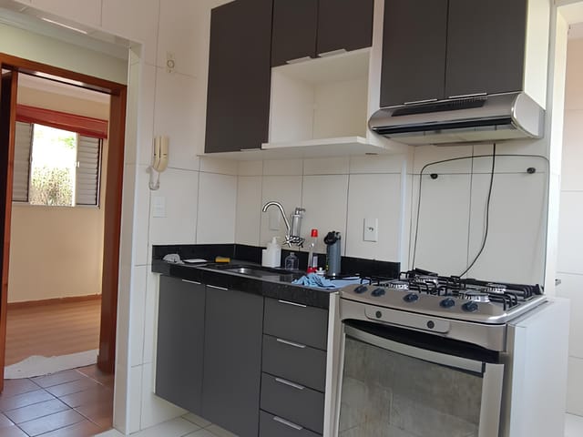 Apartamento 2 quartos e 1 banheiro, para alugar, no bairro Alzira Franco em Santo André