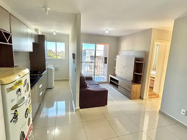 Apartamento com 50m² 2 quartos e 1 banheiro, à venda, no bairro Uvaranas em Ponta Grossa