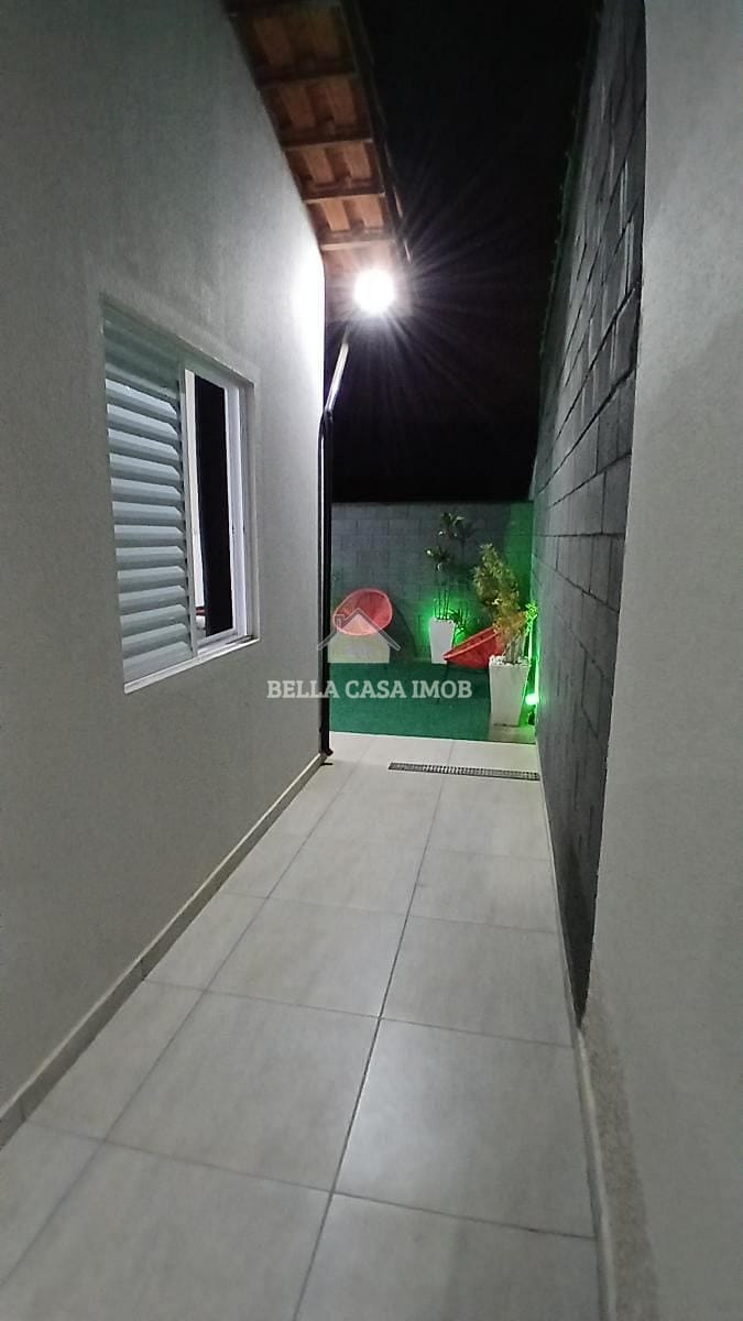 Apartamento à venda com 2 quartos, 67m² - Foto 2