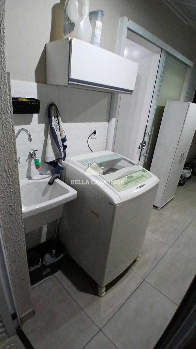 Apartamento à venda com 2 quartos, 67m² - Foto 6