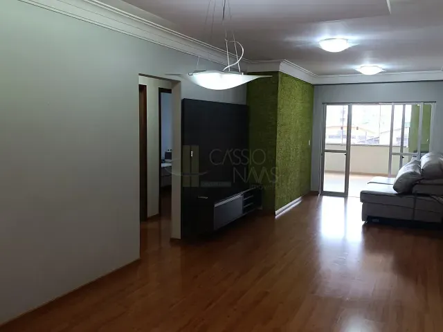 Apartamento com 148m² 3 quartos e 2 banheiros, à venda, no bairro Centro em Apucarana