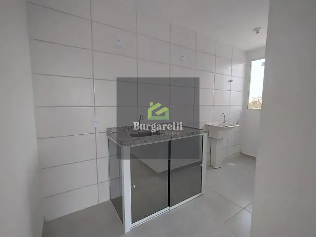 Apartamento 2 quartos e 1 banheiro, para alugar, no bairro Residencial Nova Era em Lavras