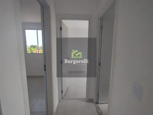 Apartamento 2 quartos e 1 banheiro, para alugar, no bairro Residencial Nova Era em Lavras
