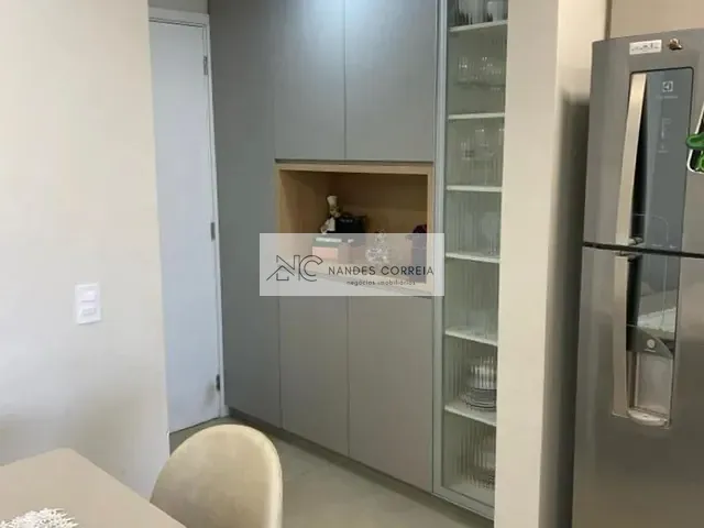 Apartamento 3 quartos e 2 banheiros, à venda, no bairro Vila Siam em Londrina