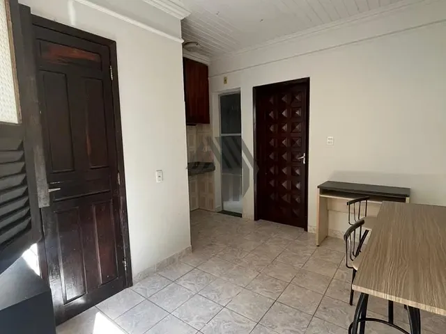 Apartamento 1 quarto e 1 banheiro, para alugar, no bairro Batista Campos em Belém