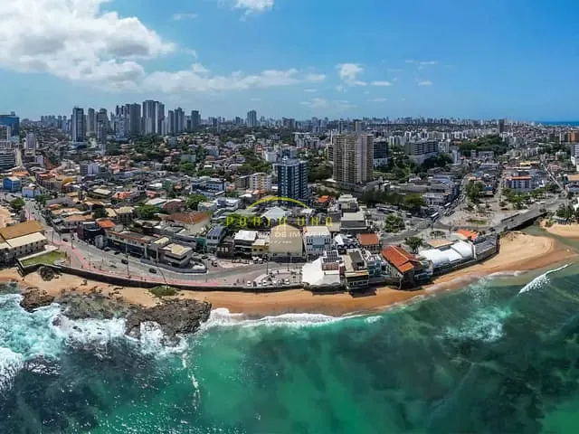 Apartamento 4 quartos e 4 banheiros, à venda, no bairro Rio Vermelho em Salvador