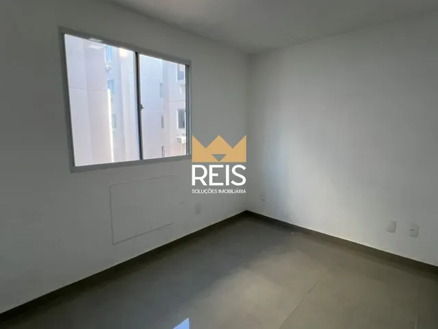 Apartamento 2 quartos e 1 banheiro, à venda, no bairro Santa Cruz em Rio de Janeiro