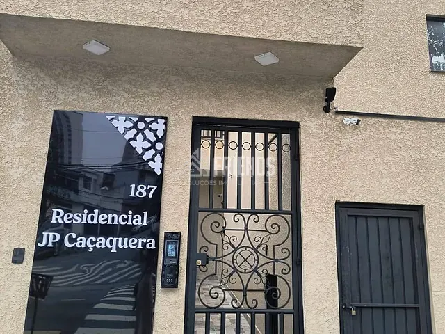 Apartamento com 45m² 2 quartos e 1 banheiro, para alugar, no bairro Vila Antonina em São Paulo