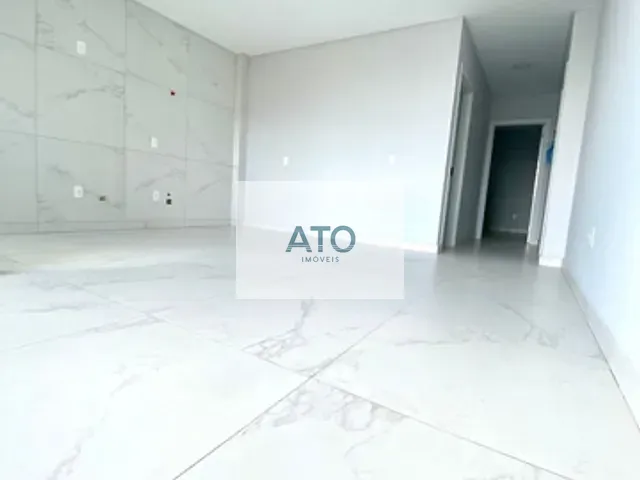 Apartamento 2 quartos e 1 banheiro, à venda, no bairro Areias em Tijucas
