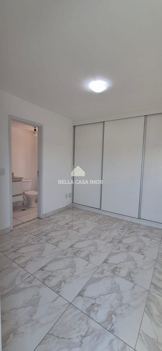 Apartamento para alugar com 3 quartos, 80m² - Foto 8
